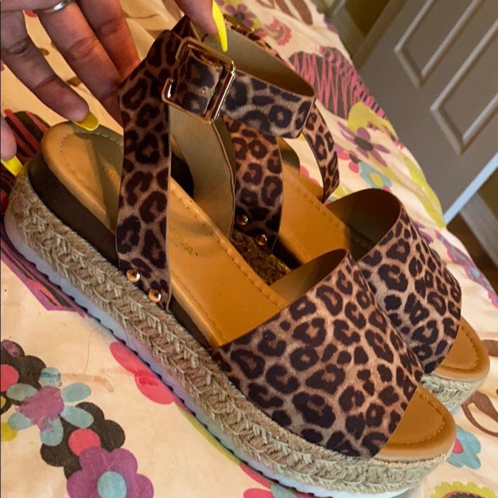 analia wedges (leopard)